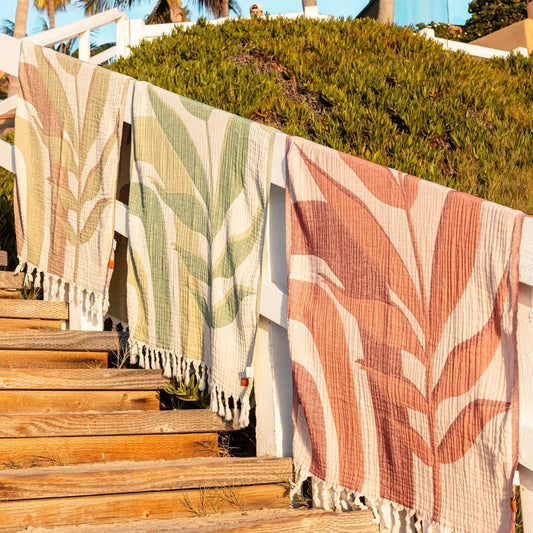 RAINBOW PALM - Cotton Cloud Towel